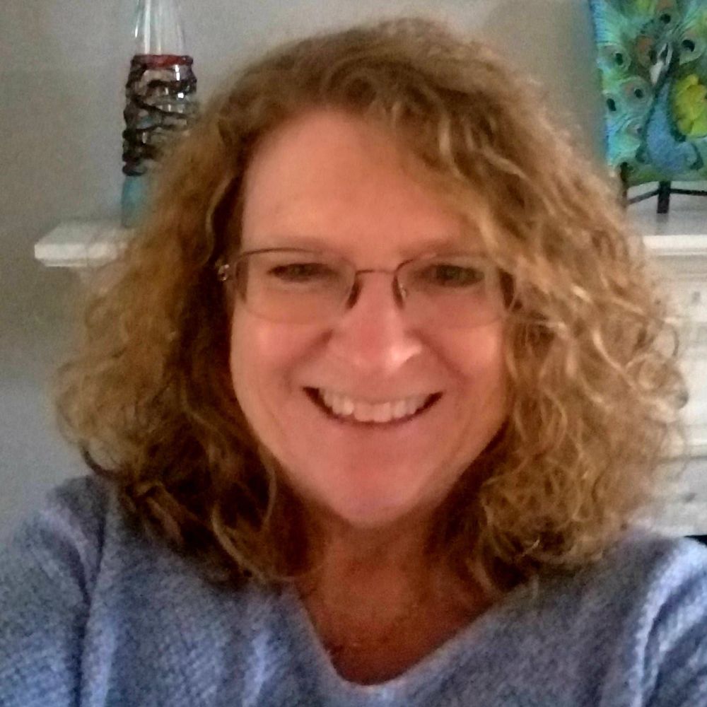Meet your Posher, Debbie